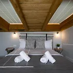 The Euphoria Club Luxury Villa Pefkochori