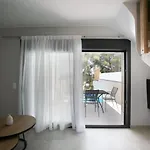 The Euphoria Club Luxury Villa Pefkochori