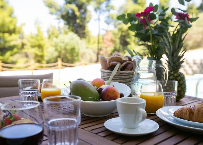 The Euphoria Club Luxury Villa