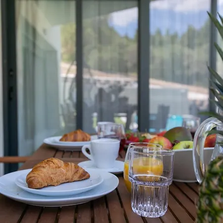 The Euphoria Club Luxury Pefkochori