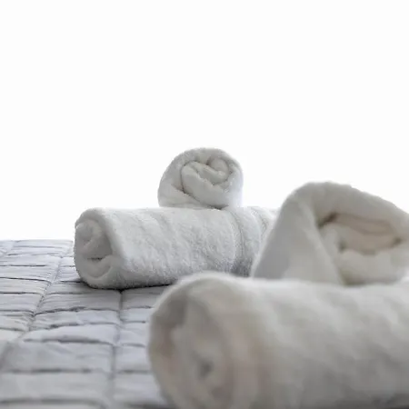 The Euphoria Club Luxury *