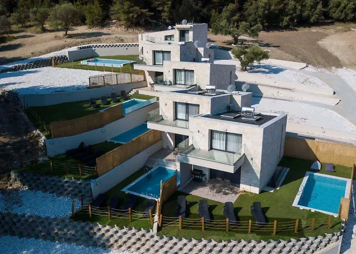The Euphoria Club Luxury Villa